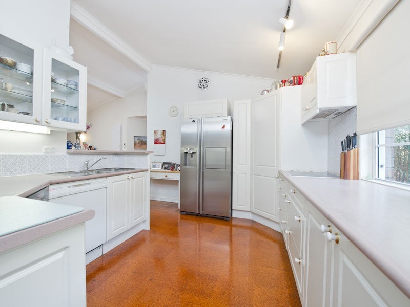 23 Rinavore Street, Ferny Grove QLD 4055