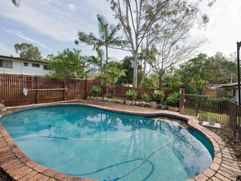 263 Patricks Road, Ferny Hills QLD 4055