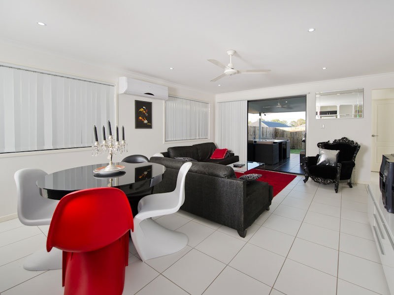 7 Schukow Court, Warner QLD 4500