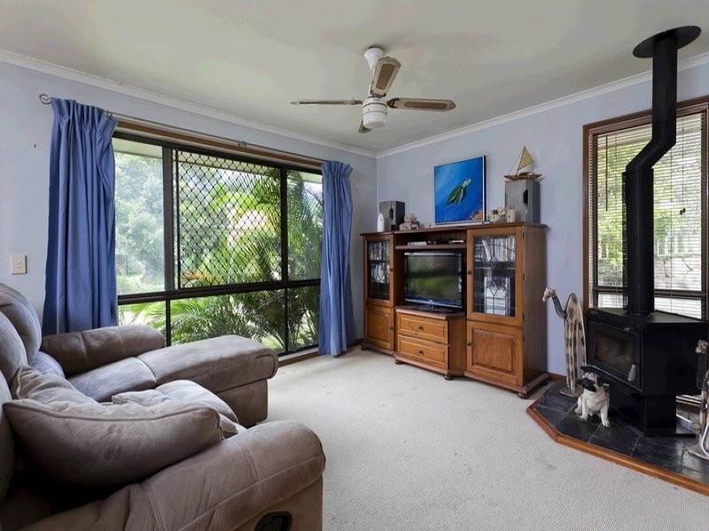 5 Brolgaglen Close, Ferny Grove QLD 4055