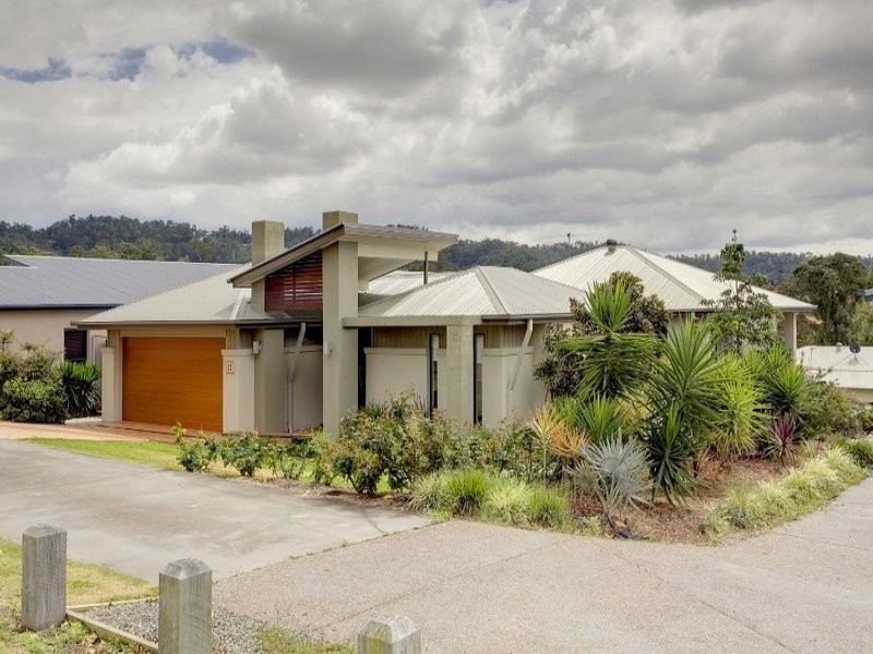 13 Pickering Place, Upper Kedron QLD 4055