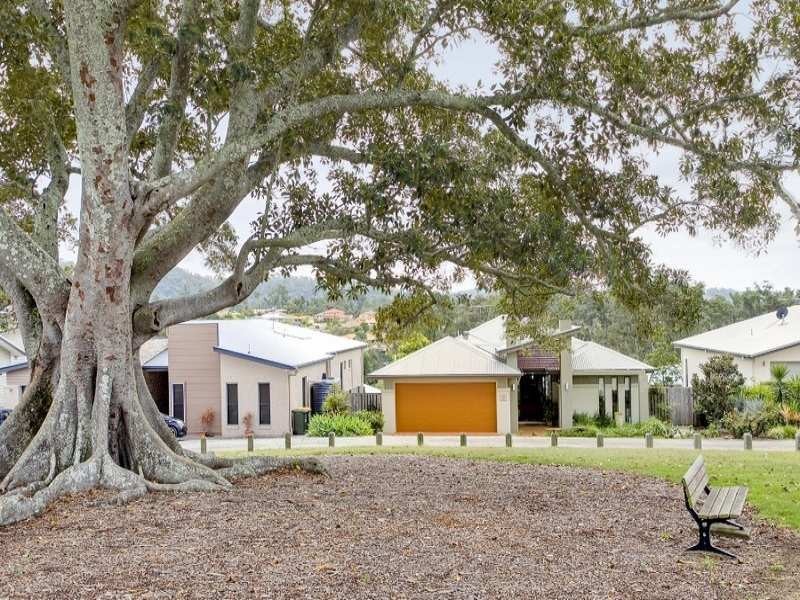 13 Pickering Place, Upper Kedron QLD 4055
