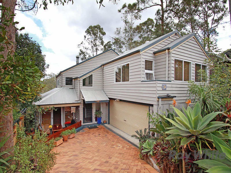 13 Wirlpana Avenue, Ferny Hills QLD 4055