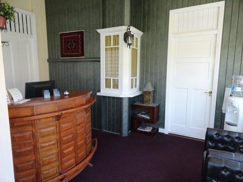 6 Potts Street, East Brisbane QLD 4169