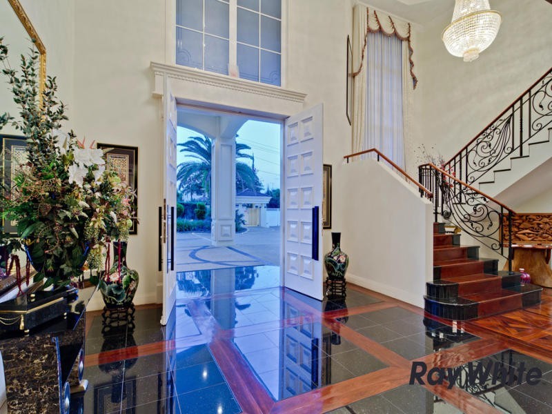 1 Palm Avenue, Ascot QLD 4007