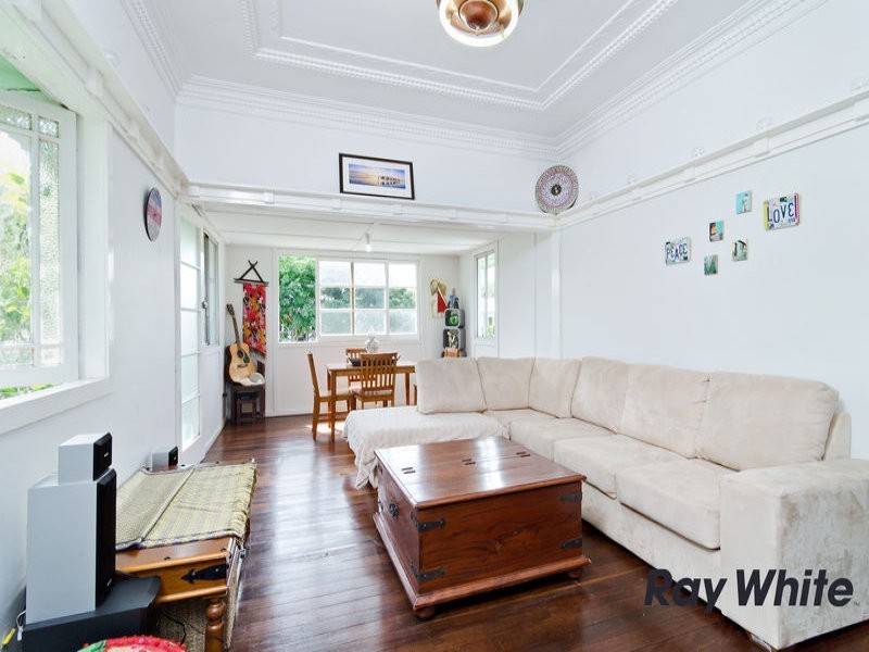 5 Carroll Crescent, Grange QLD 4051