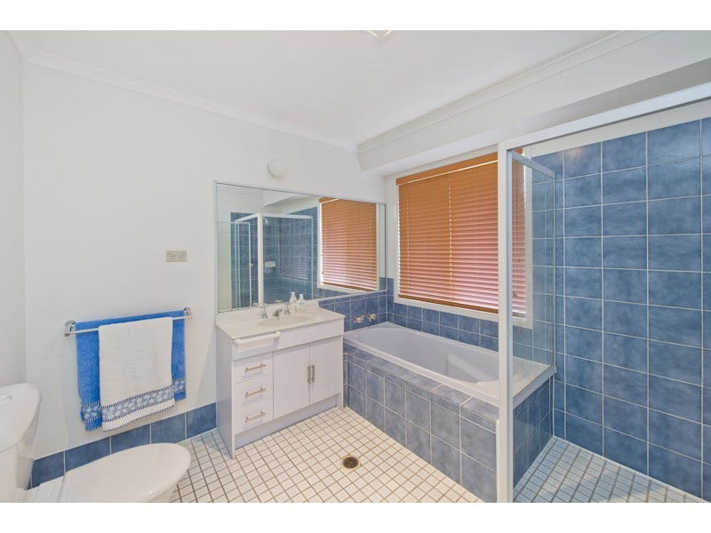3 McLennan Close, Keperra QLD 4054