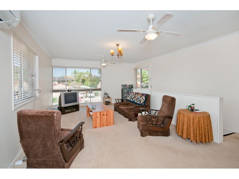 90 Lislane Street, Ferny Grove QLD 4055