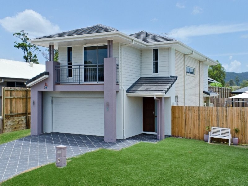 4 Osprey Place, Upper Kedron QLD 4055