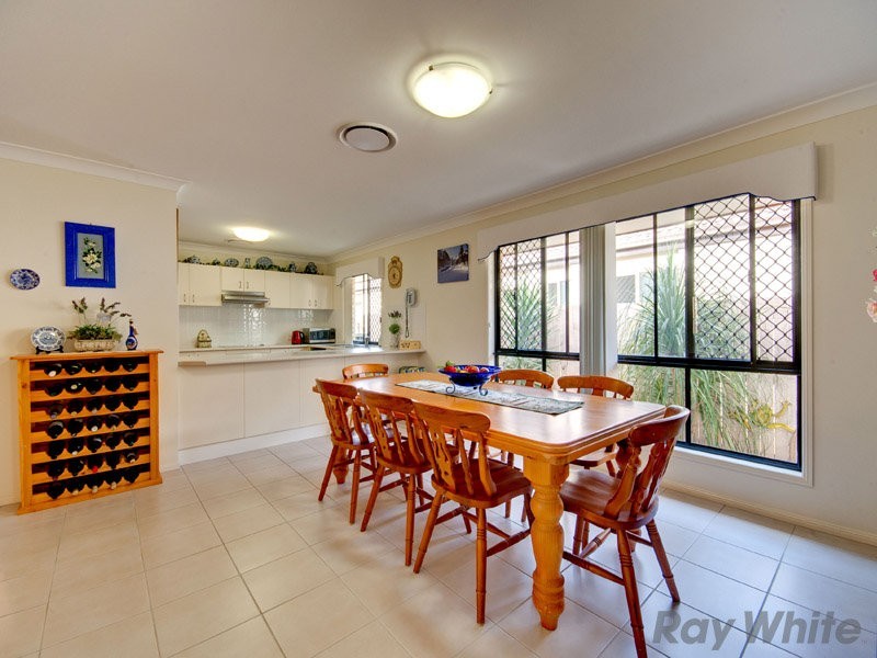 6 Whites Court, Albany Creek QLD 4035