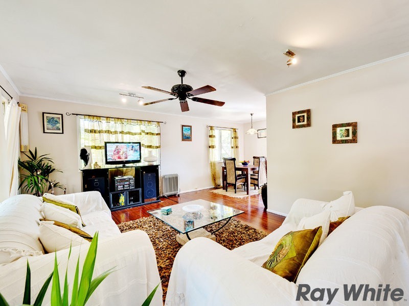 30 Tarnook Drive, Ferny Hills QLD 4055