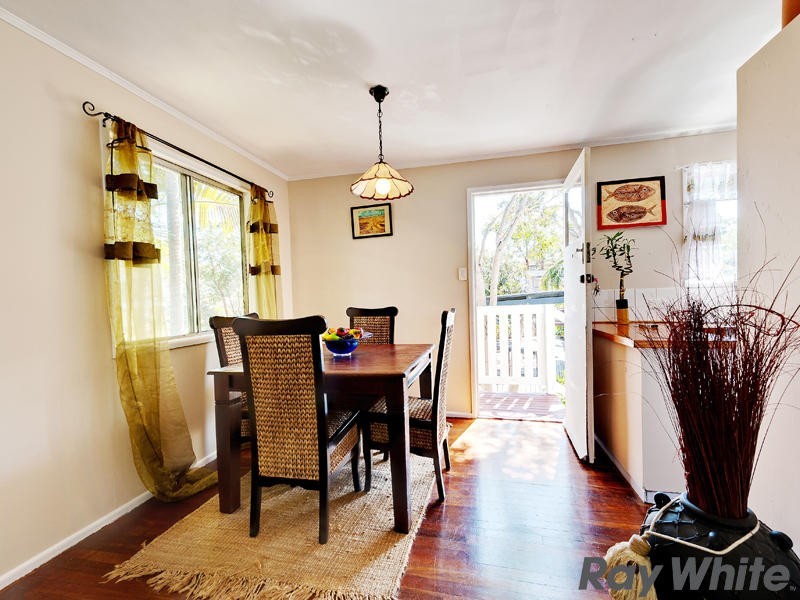 30 Tarnook Drive, Ferny Hills QLD 4055