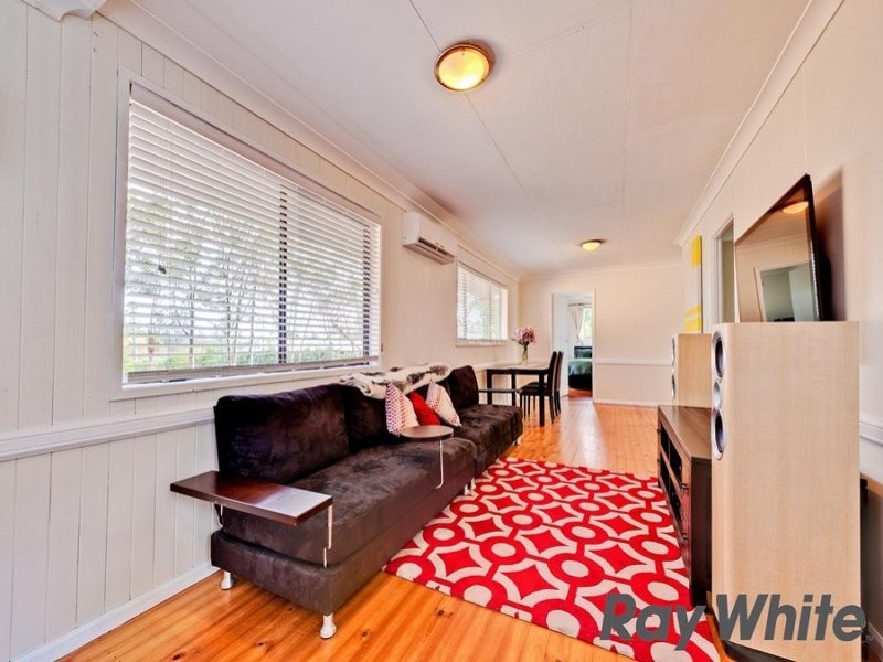 256 Enoggera Road, Newmarket QLD 4051