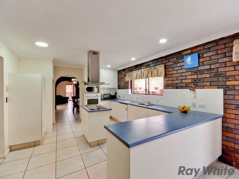 11 Barvas Street, Ferny Grove QLD 4055