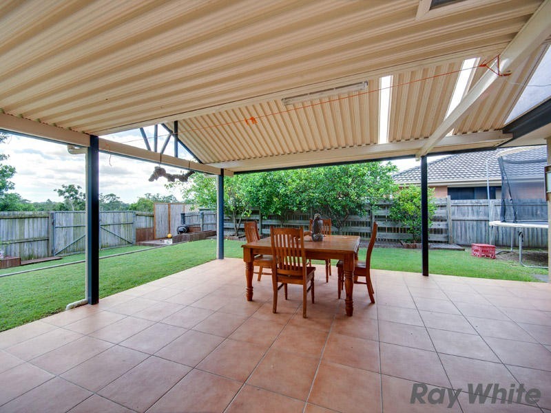 42 Wyellan Place, Upper Kedron QLD 4055