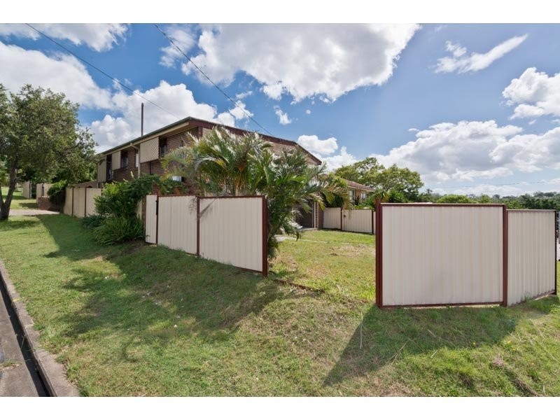 12 Grove Avenue, Arana Hills QLD 4054