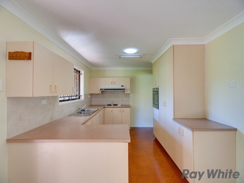 19 Mullacor Street, Ferny Grove QLD 4055