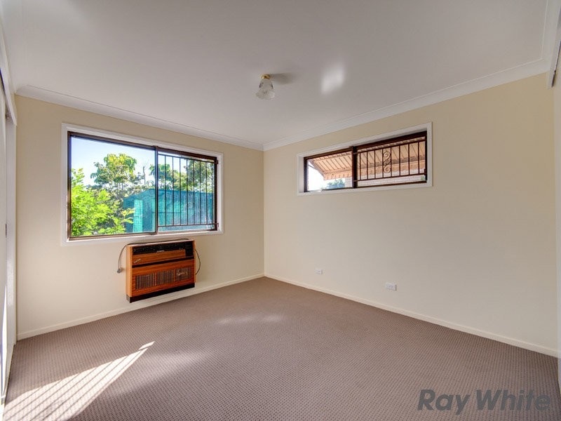 19 Mullacor Street, Ferny Grove QLD 4055