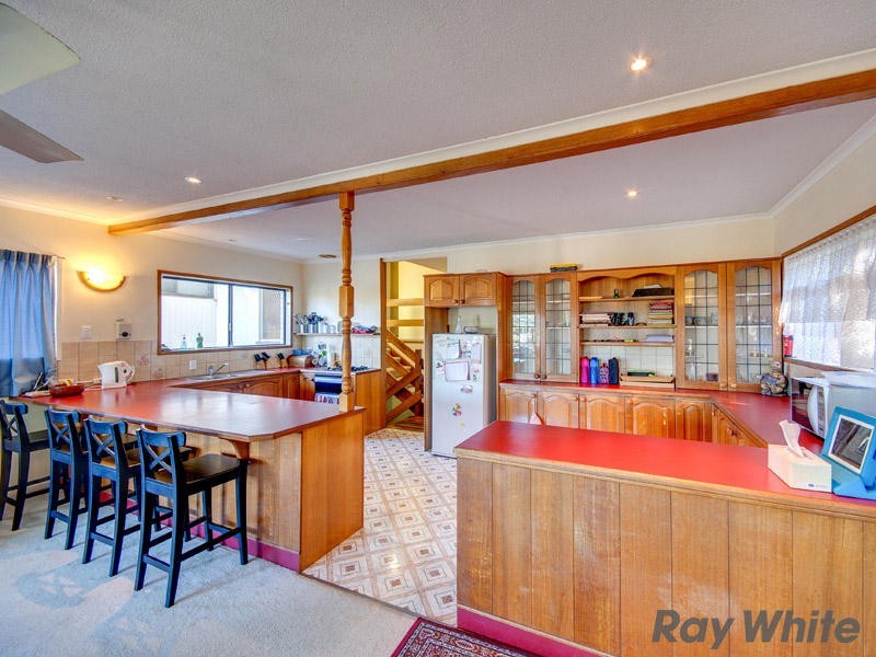 10 Coles Street, Arana Hills QLD 4054