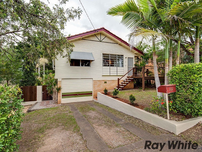 37 Narellan Street, Arana Hills QLD 4054