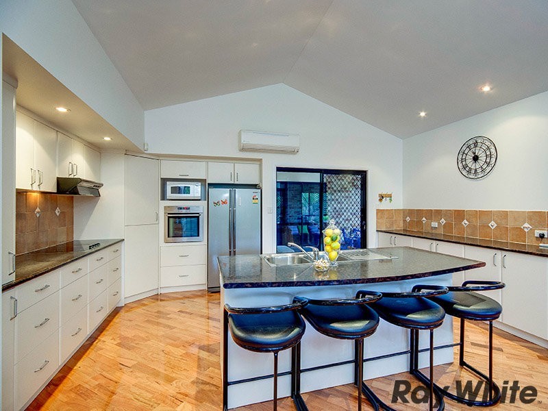 19 Steiler Court, Bunya QLD 4055