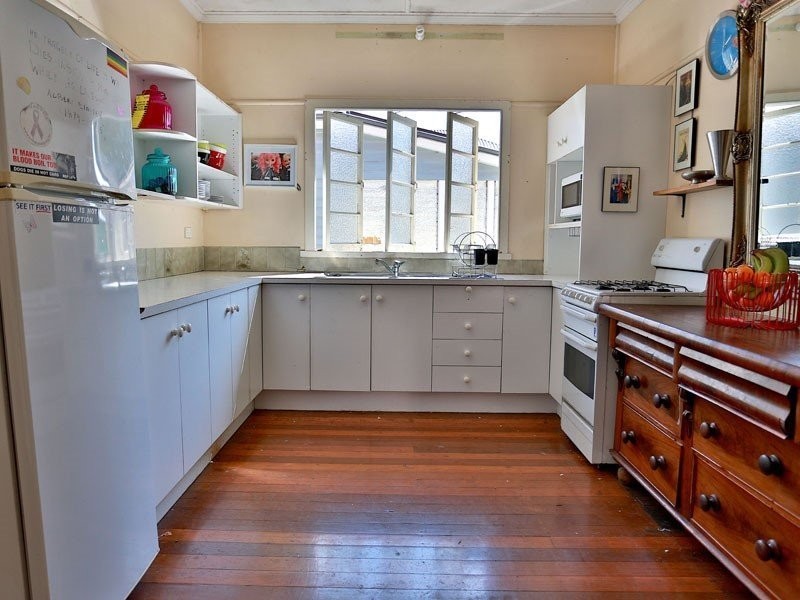 70 Blackmore Street, Windsor QLD 4030