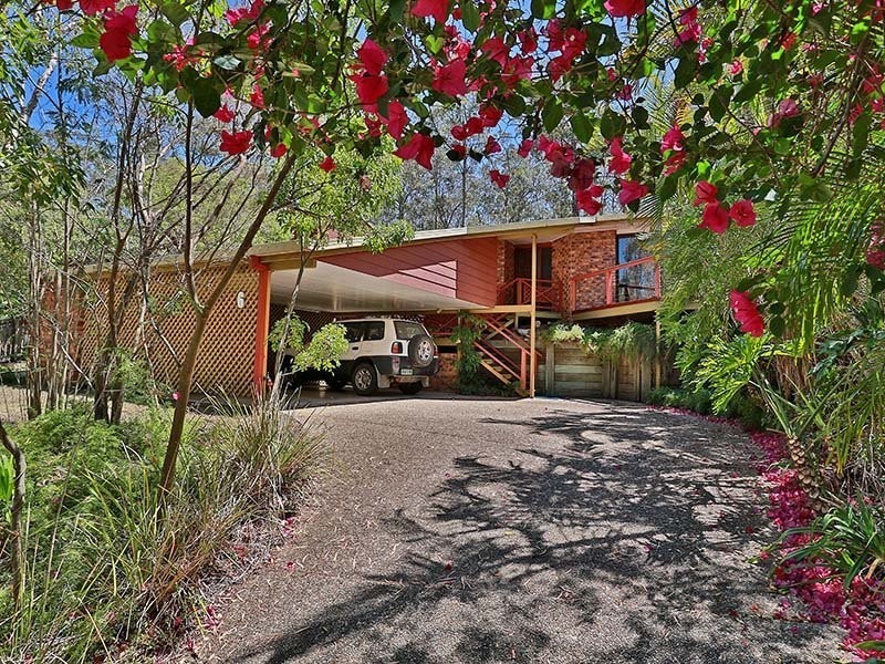 6 Carnarvon Court, Everton Hills QLD 4053