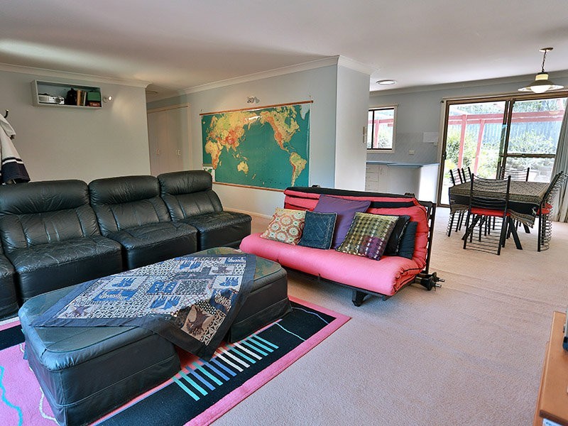 6 Carnarvon Court, Everton Hills QLD 4053