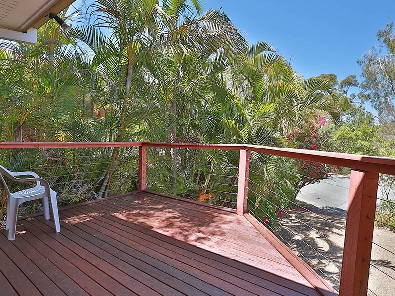 6 Carnarvon Court, Everton Hills QLD 4053