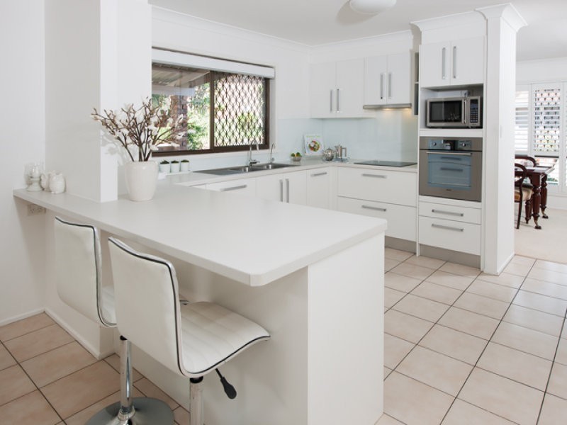 1 Autry Court, Stafford Heights QLD 4053