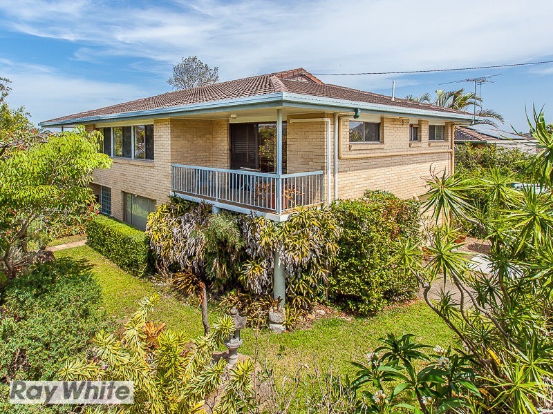 21 Hovea Street, Everton Hills QLD 4053