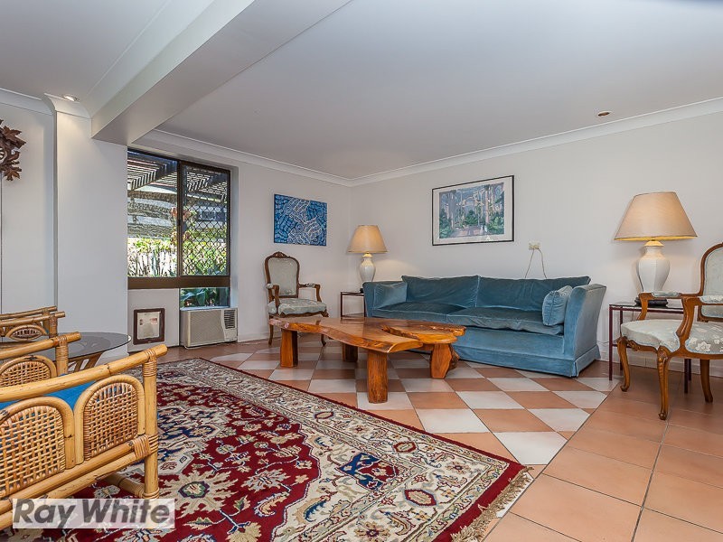 21 Hovea Street, Everton Hills QLD 4053