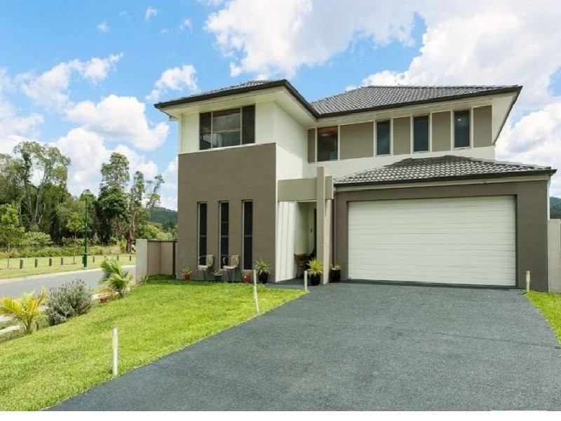 2 Lyrebird Cres, Upper Kedron QLD 4055
