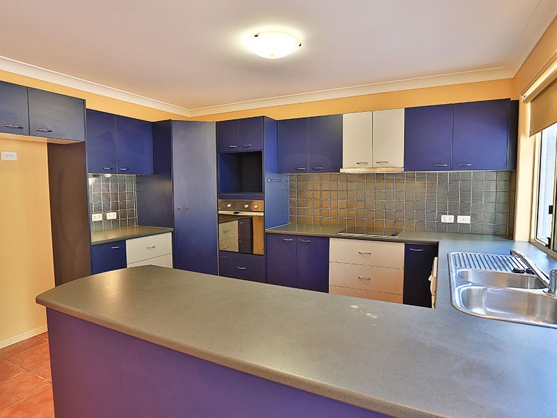 11 Keona Road, Mcdowall QLD 4053