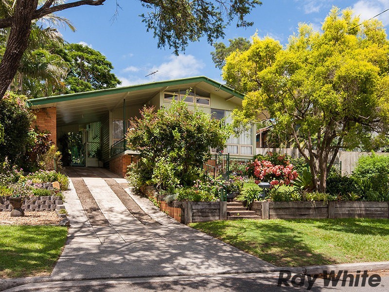 10 Allambic St, The Gap QLD 4061