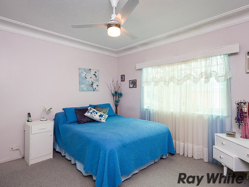 10 Allambic St, The Gap QLD 4061
