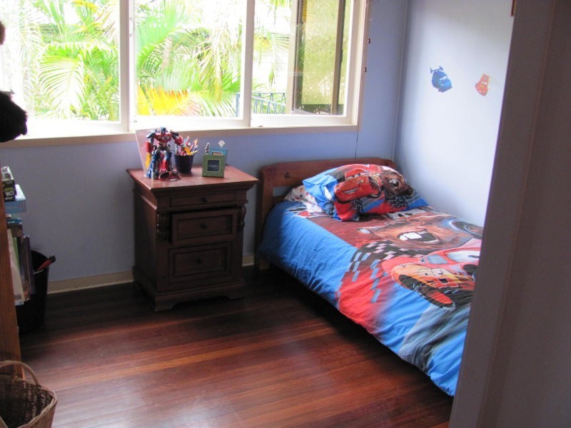 18 Cawdor Street, Arana Hills QLD 4054