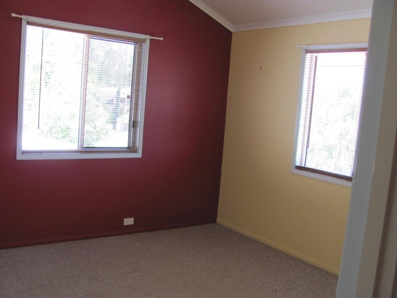 4 Woodgate Court, Ferny Hills QLD 4055