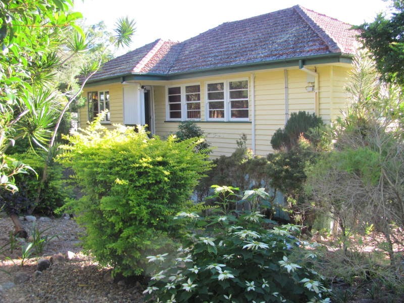 49 Gralton Street, Keperra QLD 4054