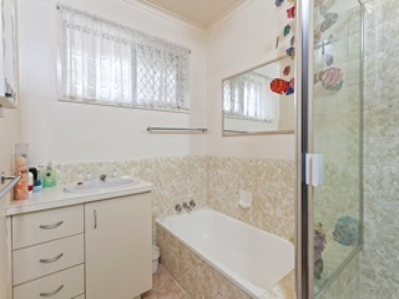 2 Burdon Street, Keperra QLD 4054