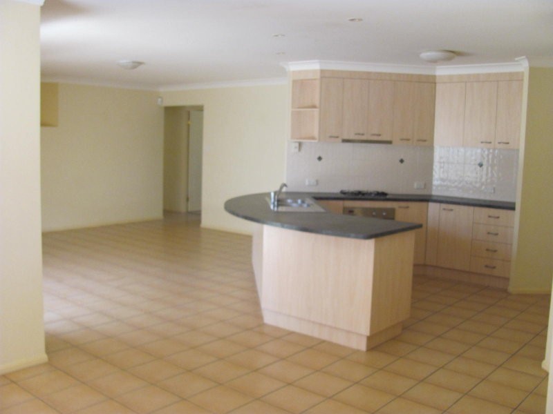 15 De Niro Place, Keperra QLD 4054