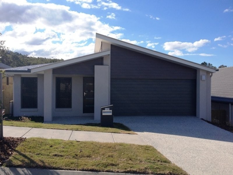 137 Cedar Creek Road, Upper Kedron QLD 4055