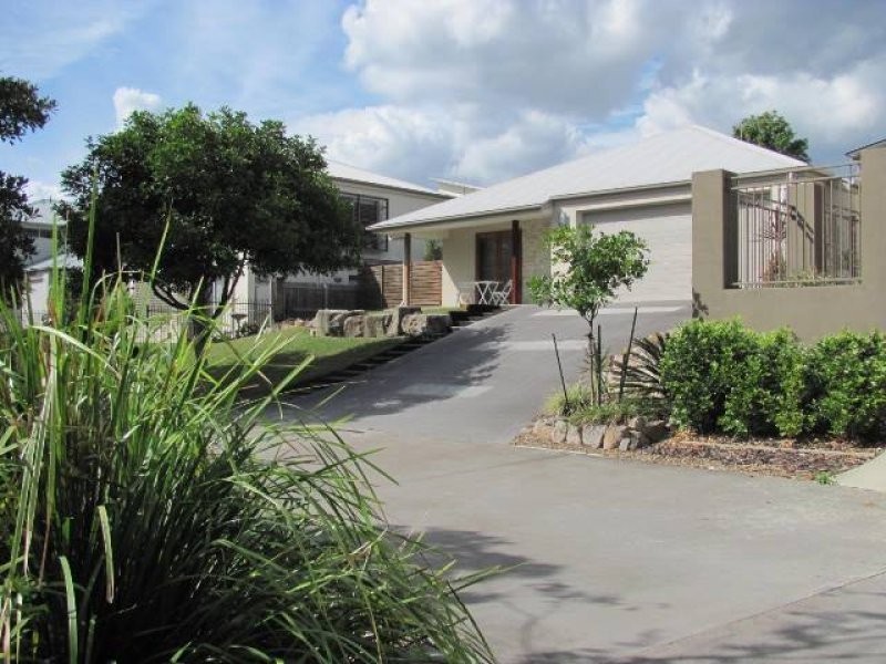 13 Parkwater Close, Upper Kedron QLD 4055