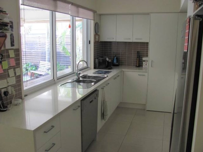 13 Parkwater Close, Upper Kedron QLD 4055