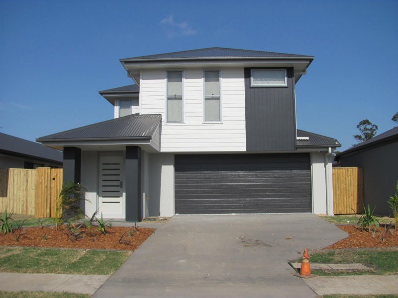 5 Pine Place, Upper Kedron QLD 4055