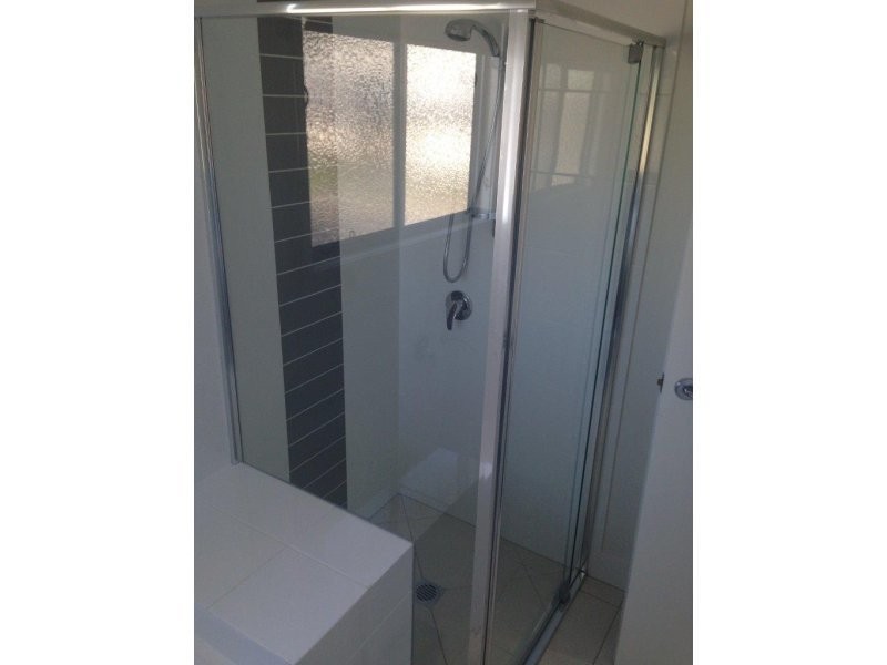 5 Pine Place, Upper Kedron QLD 4055