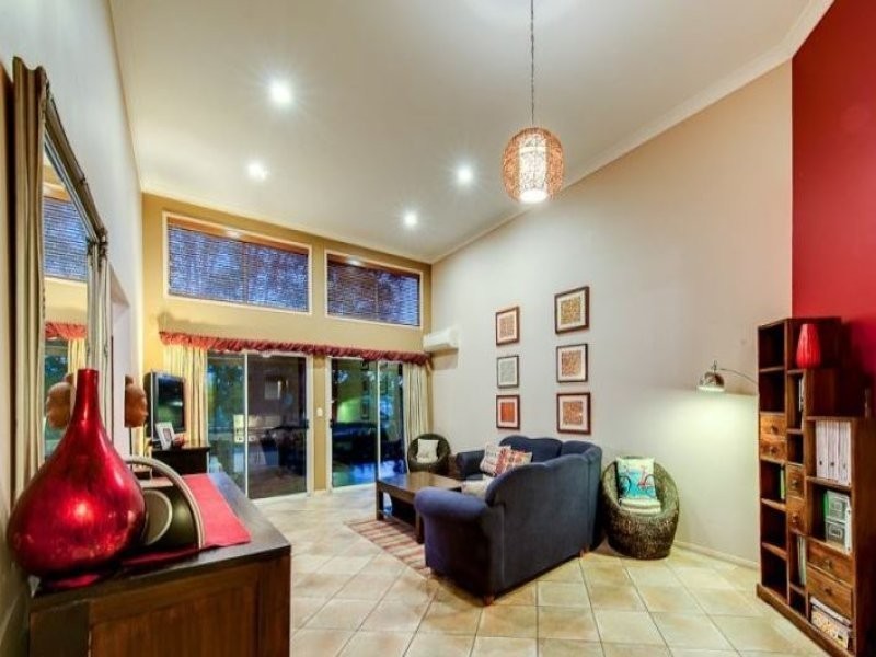 16 Burnett Street, Keperra QLD 4054