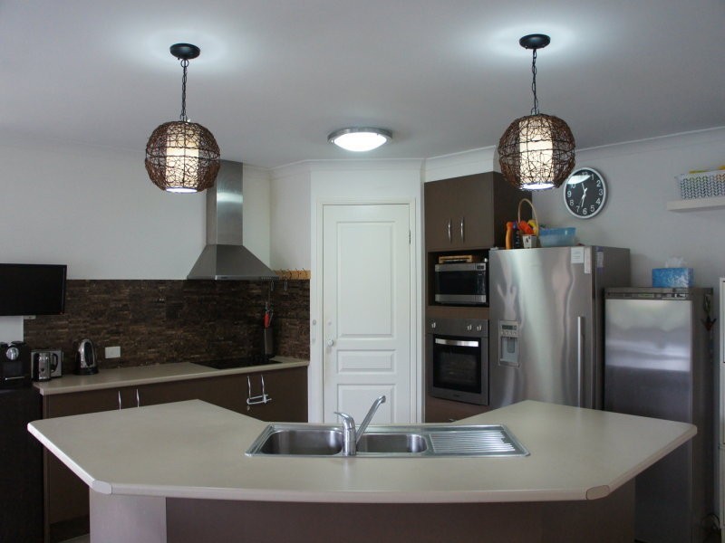 3 Nyamber Place, Upper Kedron QLD 4055