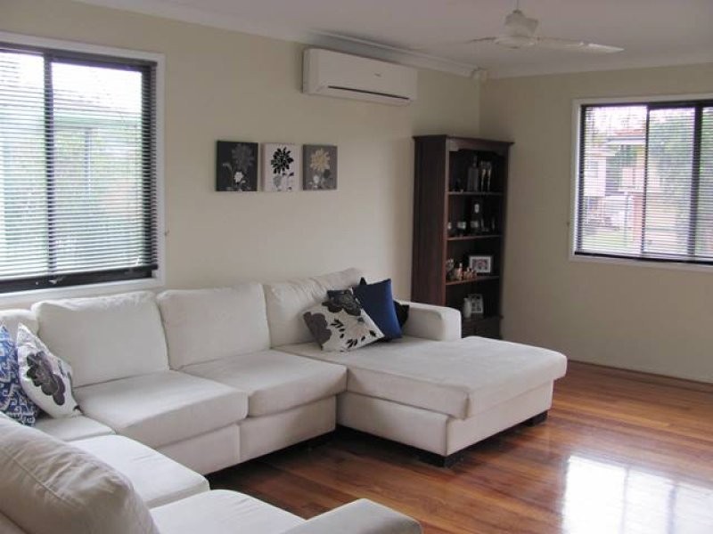 8 Gilliat Street, Keperra QLD 4054