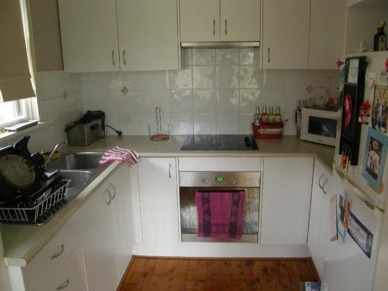 15 Wangaroa Crescent, Lethbridge Park NSW 2770